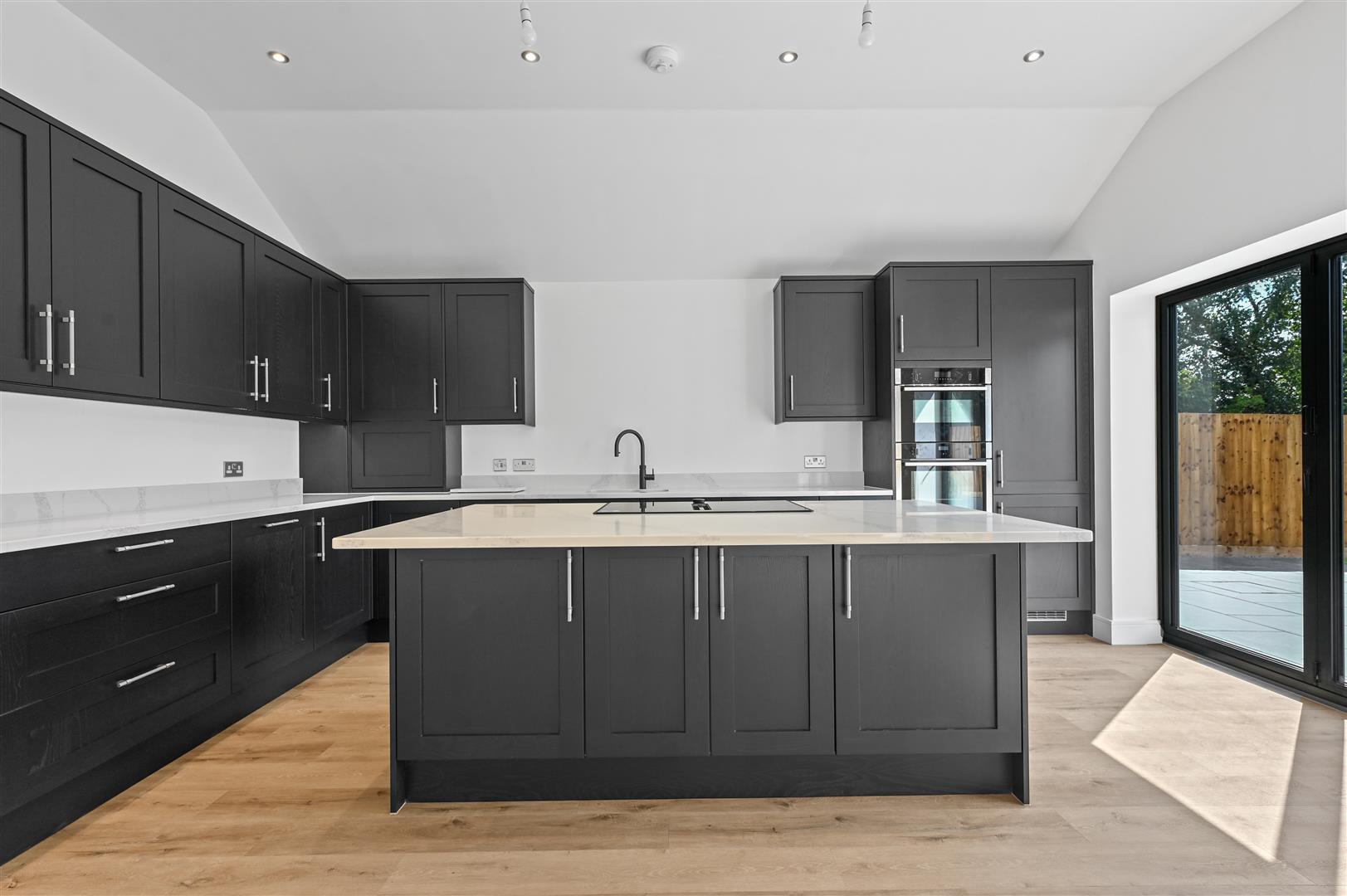 New Road, Little Burstead, Billericay